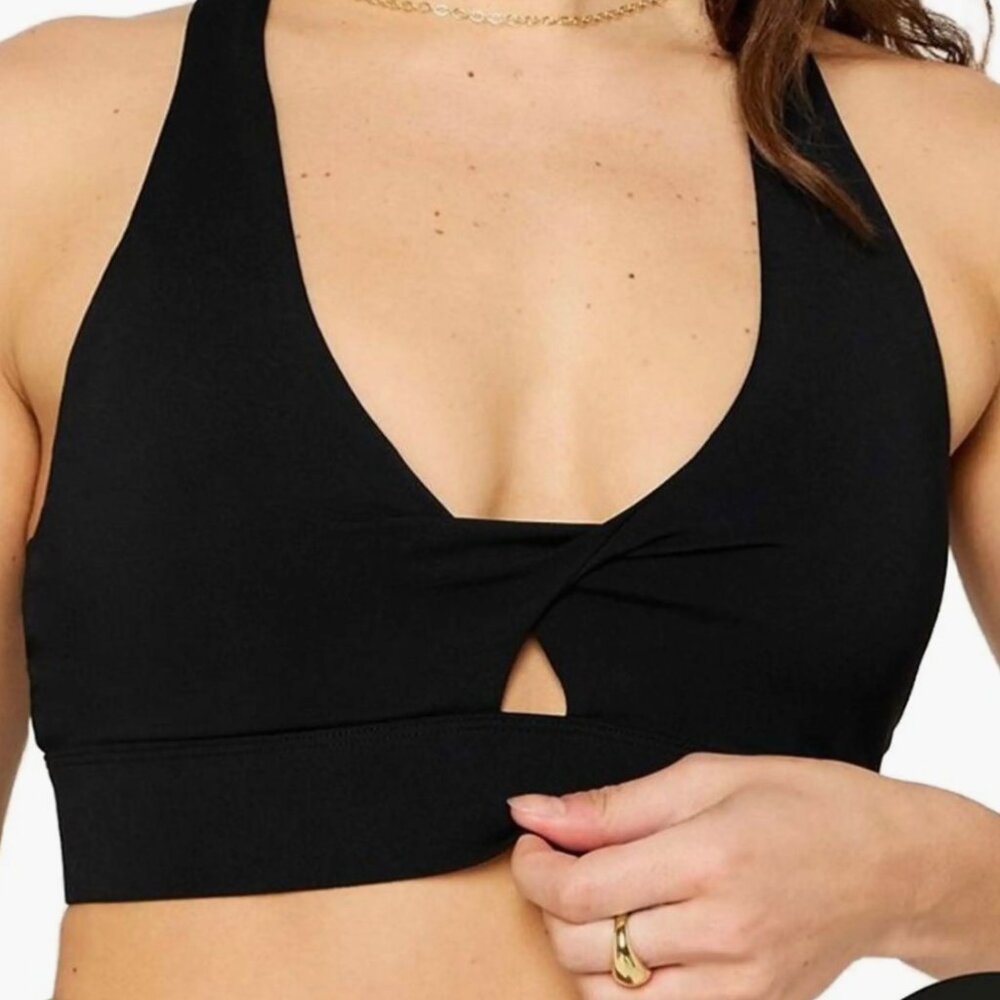 Fabletics oasis twist medium impact sports bra (never worn)